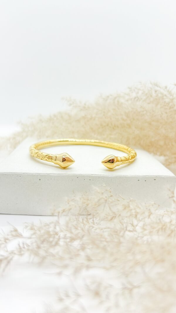 Bangle dorada