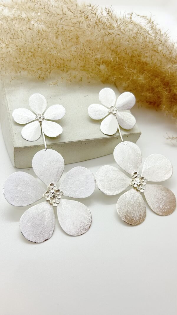 Arete flor doble plata