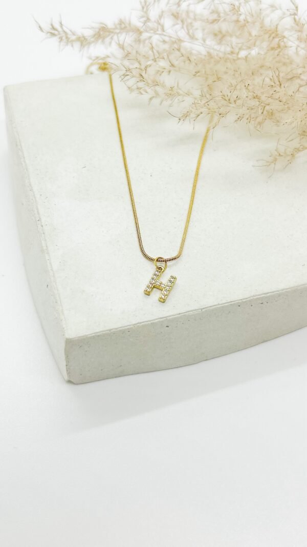 Cadena letra H