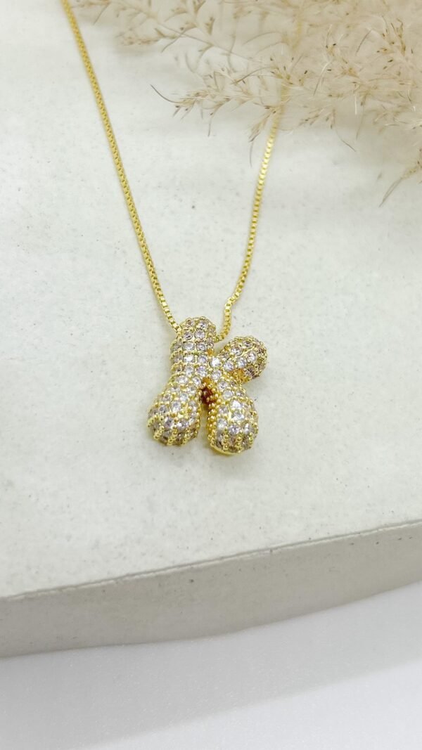 Cadena letra K zirconia