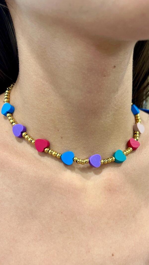 Collar de corazones