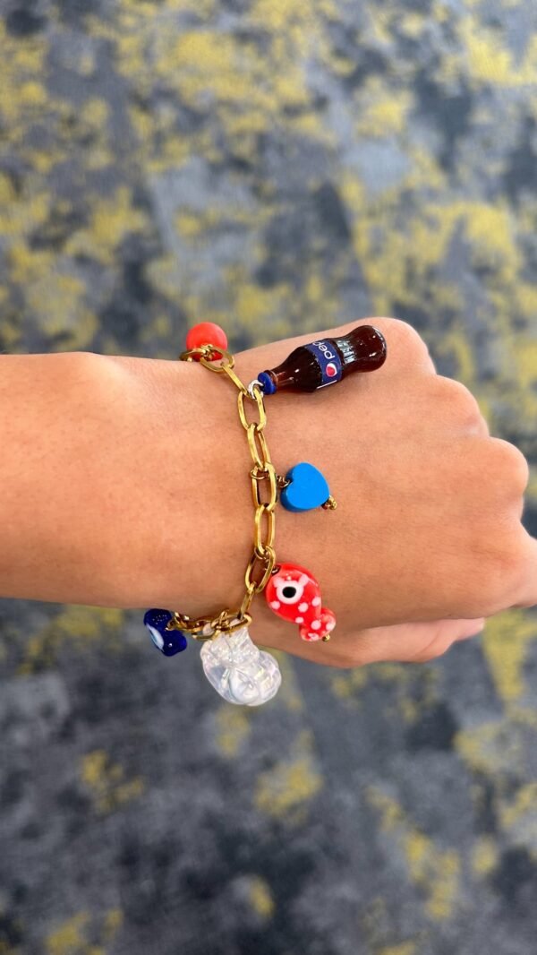 Pulsera con charms