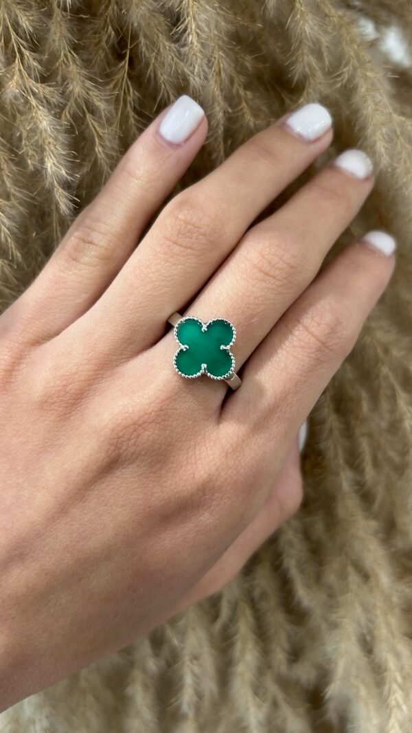 Anillo flor Alhambra color Verde Talla 8