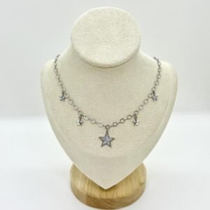Cadena platino con dije de estrellas pequeñas