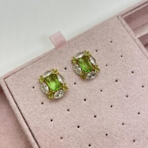 Areet stud cristal verde