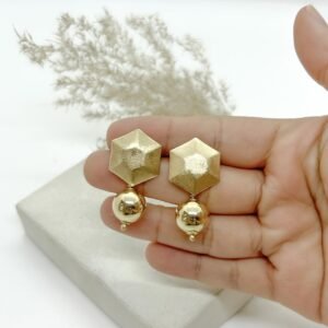 Arete rombo balin dorado