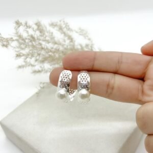 Argolla plateada perla